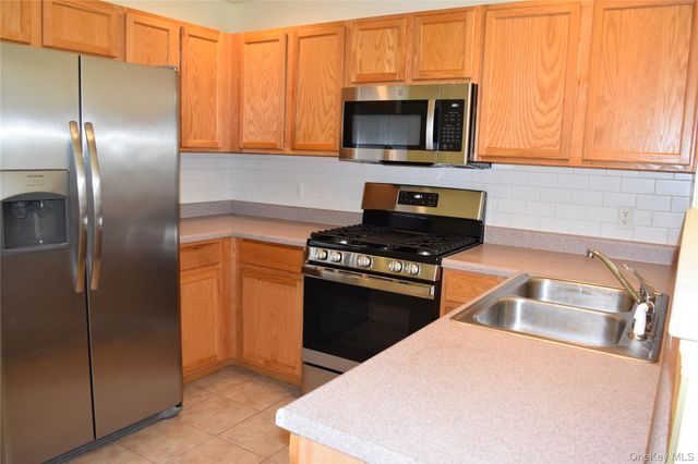 1165 Maggie Road 7-12, Newburgh, NY 12550
