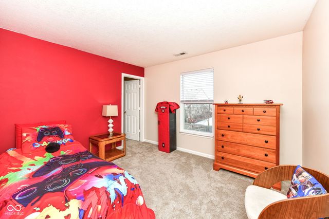 8888 N White Tail Trail, Mccordsville, IN 46055