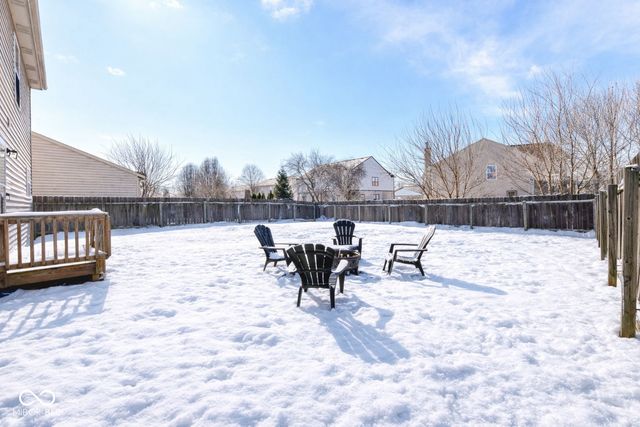 8888 N White Tail Trail, Mccordsville, IN 46055