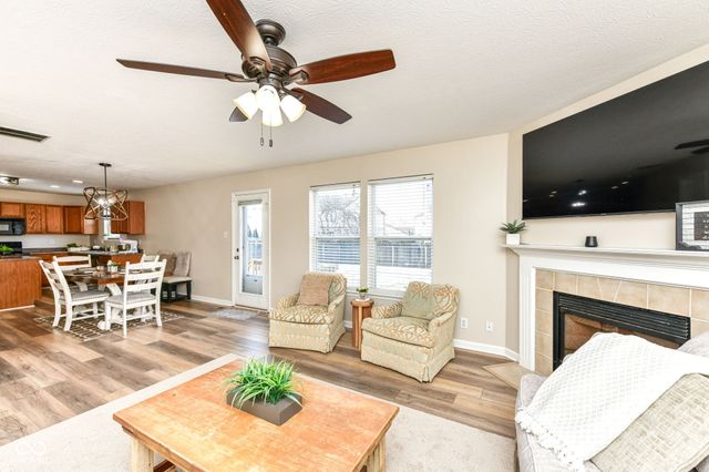 8888 N White Tail Trail, Mccordsville, IN 46055