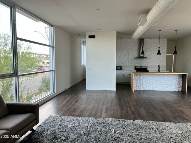 777 W ROOSEVELT Street 2, Phoenix, AZ 85007