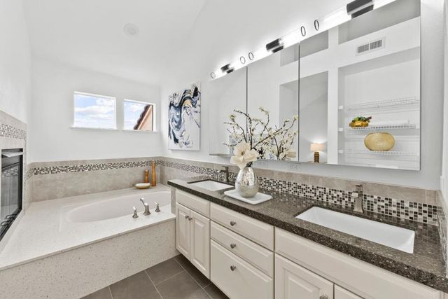1999 Ofarrell Street, San Mateo, CA 94403