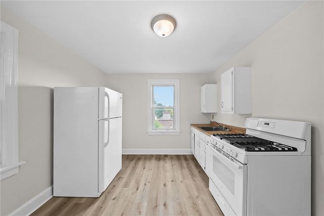 2726 Mesta Street, Bethel Park, PA 15102