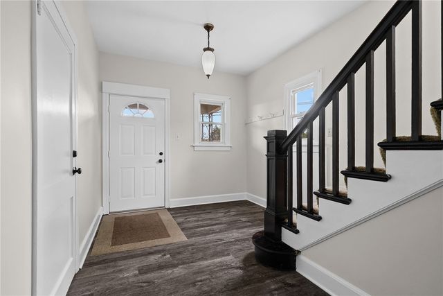 2726 Mesta Street, Bethel Park, PA 15102