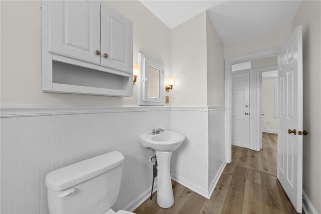 2726 Mesta Street, Bethel Park, PA 15102