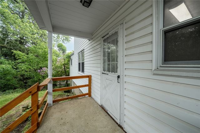 2726 Mesta Street, Bethel Park, PA 15102