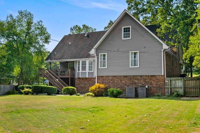 15 Tennyson Court, North Little Rock, AR 72116