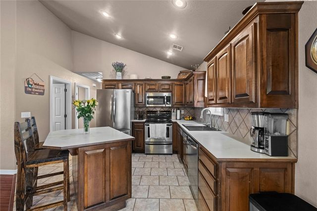 7 Bradwell Lane, Bella Vista, AR 72715