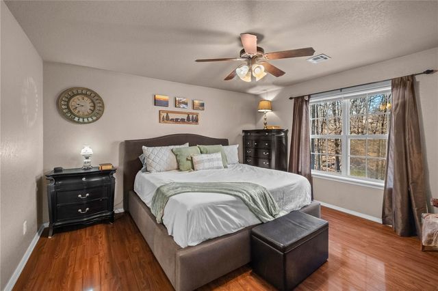 7 Bradwell Lane, Bella Vista, AR 72715