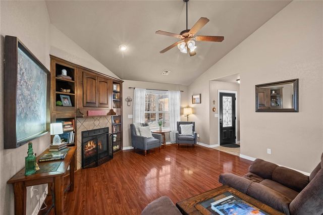 7 Bradwell Lane, Bella Vista, AR 72715