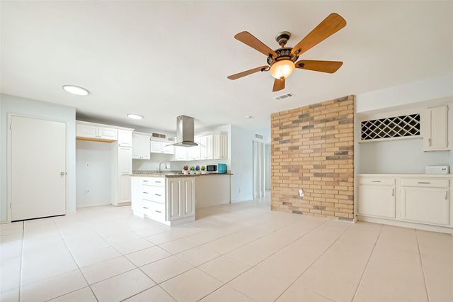 17414 N Yorkglen Drive, Houston, TX 77084