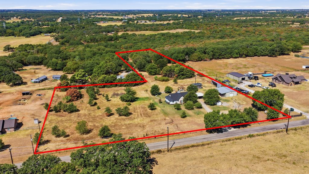 1870 Ross Lane 1, Springtown, TX 76082 — photo 2