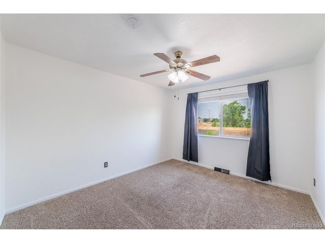 346 S 33rd Ave, Brighton, CO 80601