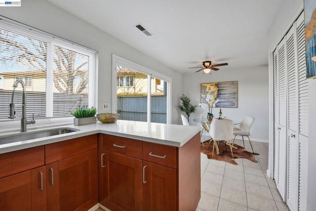 34597 Bluestone Cmn, Fremont, CA 94555