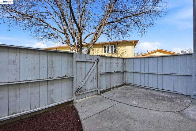 34597 Bluestone Cmn, Fremont, CA 94555