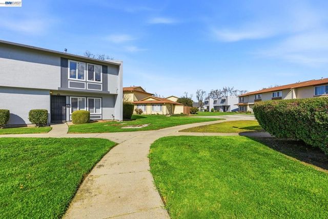 34597 Bluestone Cmn, Fremont, CA 94555