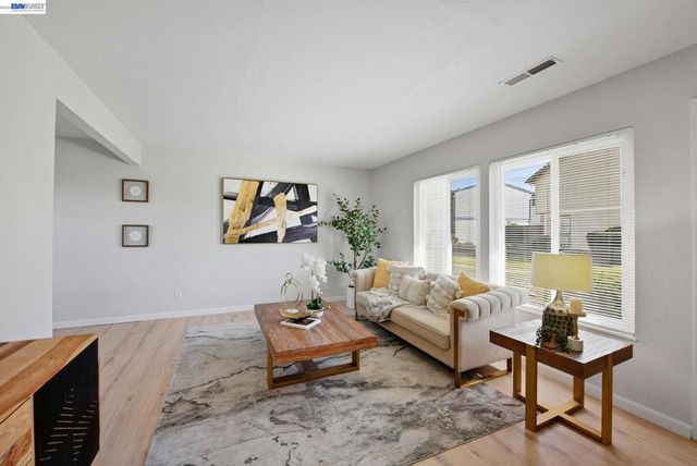 34597 Bluestone Cmn, Fremont, CA 94555