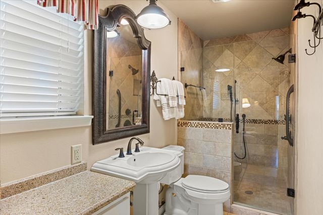 1308 Comanche Cove Court, Granbury, TX 76048