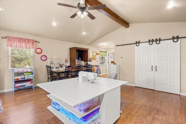 1308 Comanche Cove Court, Granbury, TX 76048