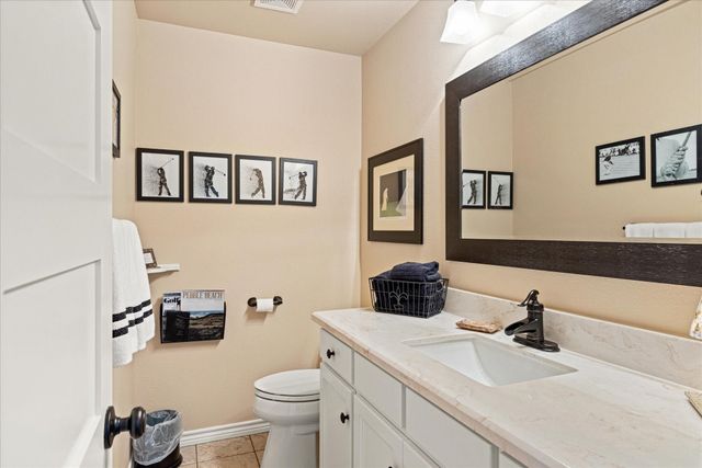 1308 Comanche Cove Court, Granbury, TX 76048