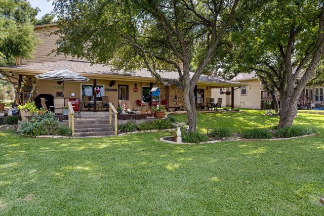 1308 Comanche Cove Court, Granbury, TX 76048