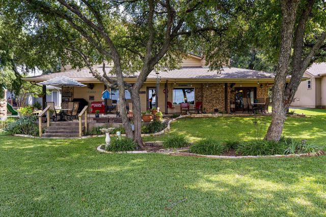 1308 Comanche Cove Court, Granbury, TX 76048