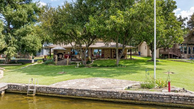 1308 Comanche Cove Court, Granbury, TX 76048