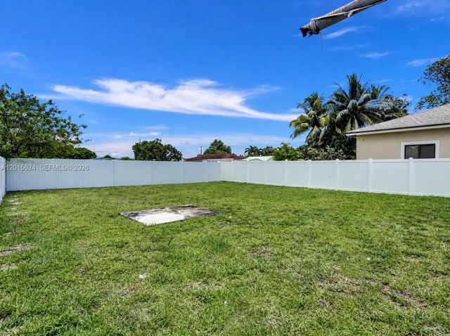 4129 SW 23 Street, West Park, FL 33023