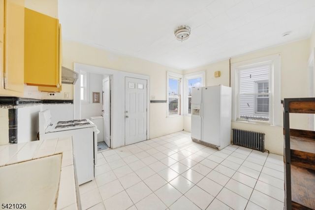 457 N 7Th St, Newark City, NJ 07107