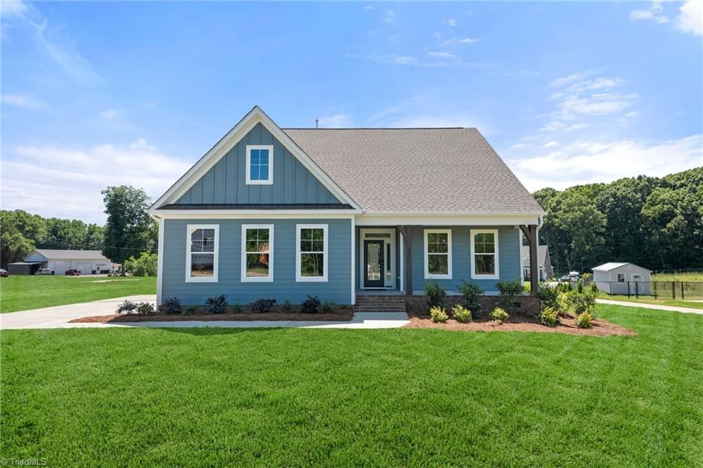 263 Redland Road, Advance, NC 27006