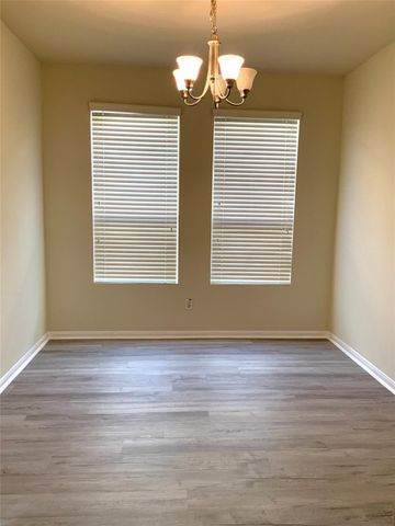 2543 Tucker Creek Drive, Fresno, TX 77545