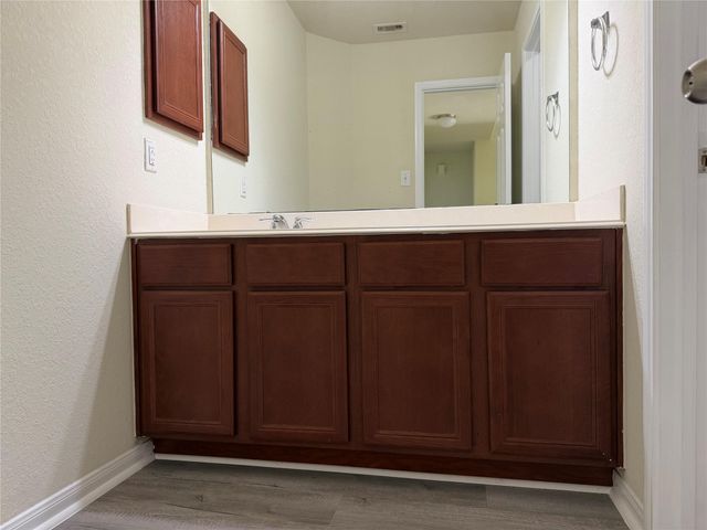 2543 Tucker Creek Drive, Fresno, TX 77545