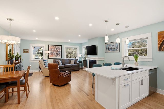 1005 S Cedar St, Spokane, WA 99204