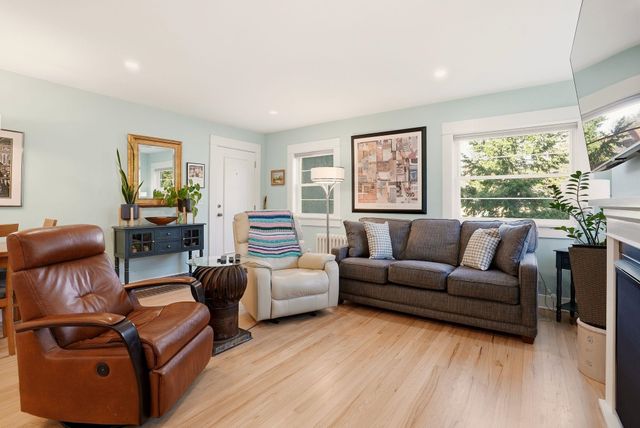 1005 S Cedar St, Spokane, WA 99204