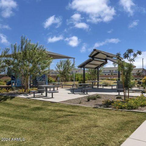 21086 E ARROWHEAD Trail, Queen Creek, AZ 85142