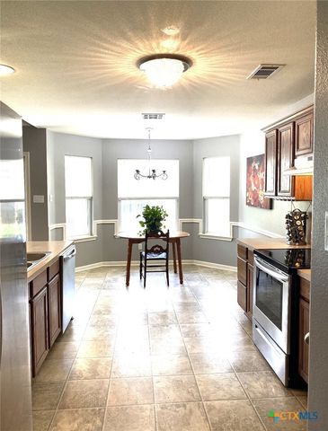 5704 Meadow Wood Drive, Temple, TX 76502