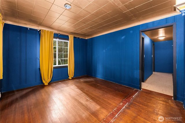 12027 10th Avenue S, Seattle, WA 98168