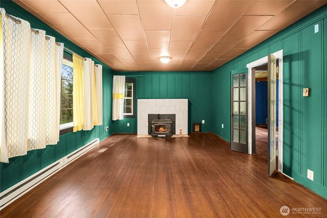 12027 10th Avenue S, Seattle, WA 98168