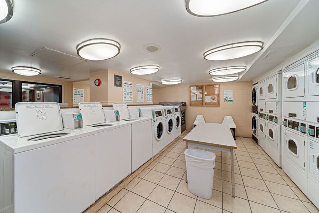 2605 S Indiana Avenue 2107, Chicago, IL 60616