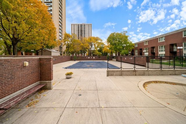 2605 S Indiana Avenue 2107, Chicago, IL 60616