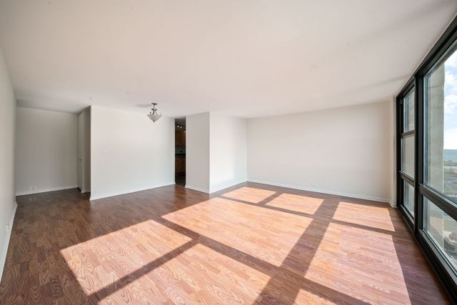 2605 S Indiana Avenue 2107, Chicago, IL 60616