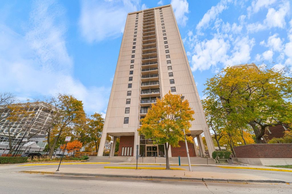 2605 S Indiana Avenue 2107, Chicago, IL 60616