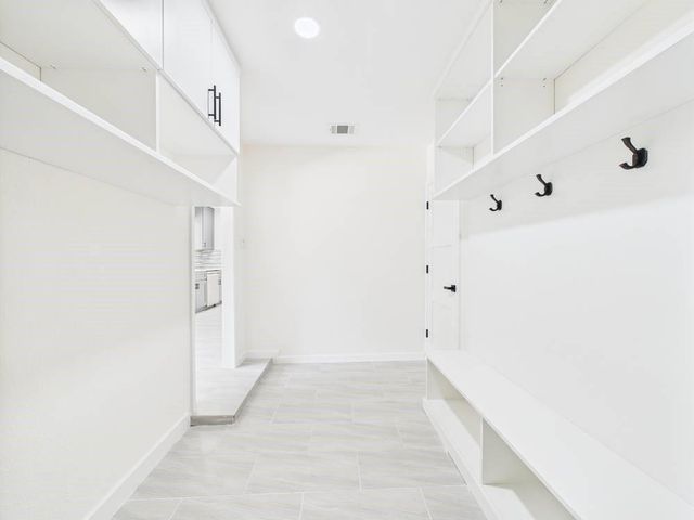 5025 De Milo Drive, Houston, TX 77092