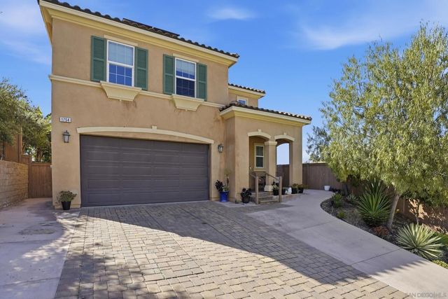 1754 Avenida Regina, San Marcos, CA 92069