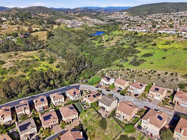 1754 Avenida Regina, San Marcos, CA 92069