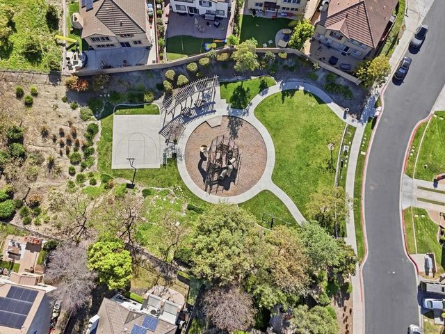 1754 Avenida Regina, San Marcos, CA 92069