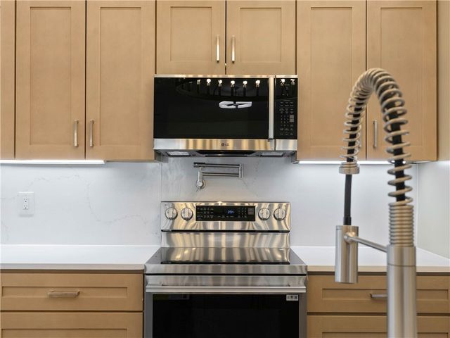 111 W 2nd Street, Williamston, SC 29697