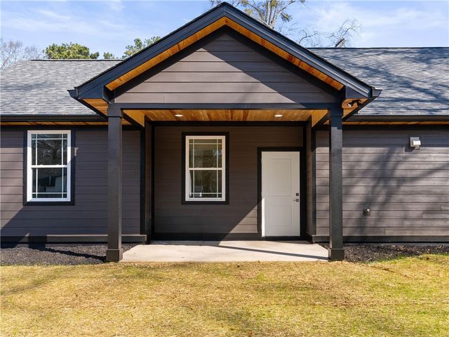 111 W 2nd Street, Williamston, SC 29697