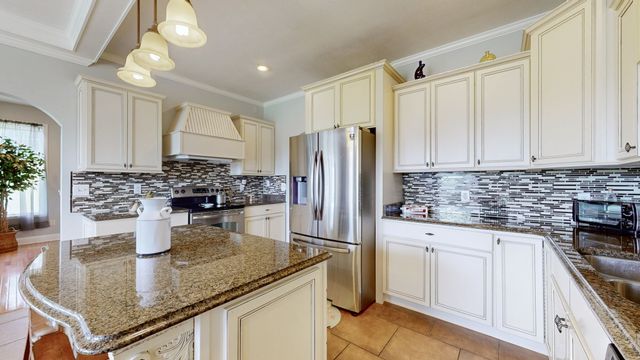 3128 31E Hwy, Bethpage, TN 37022