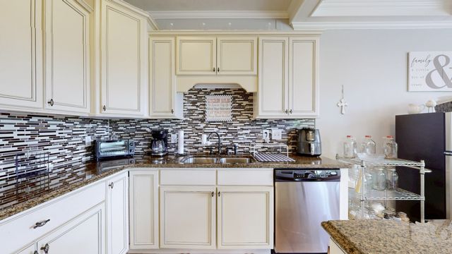 3128 31E Hwy, Bethpage, TN 37022